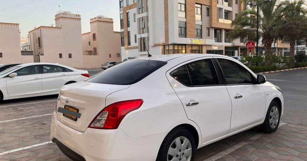 2021 نيسان صني