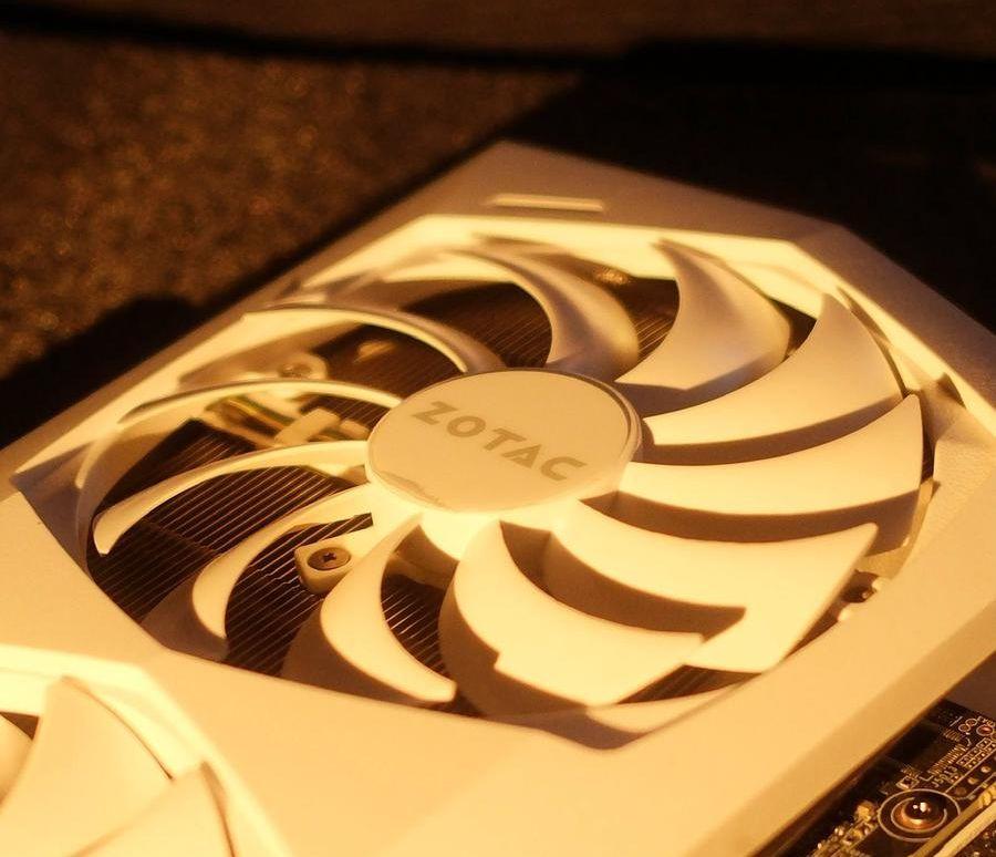 كرت شاشة ZOTAC