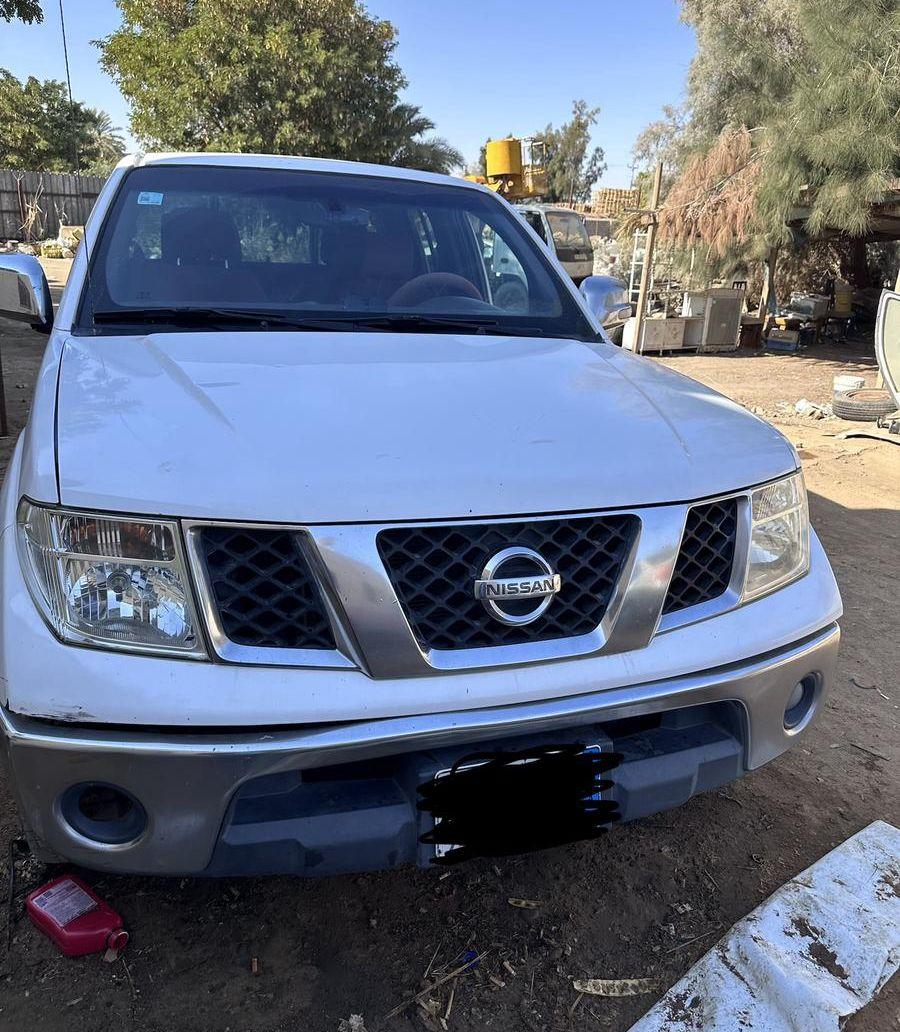 nissan navara 2014