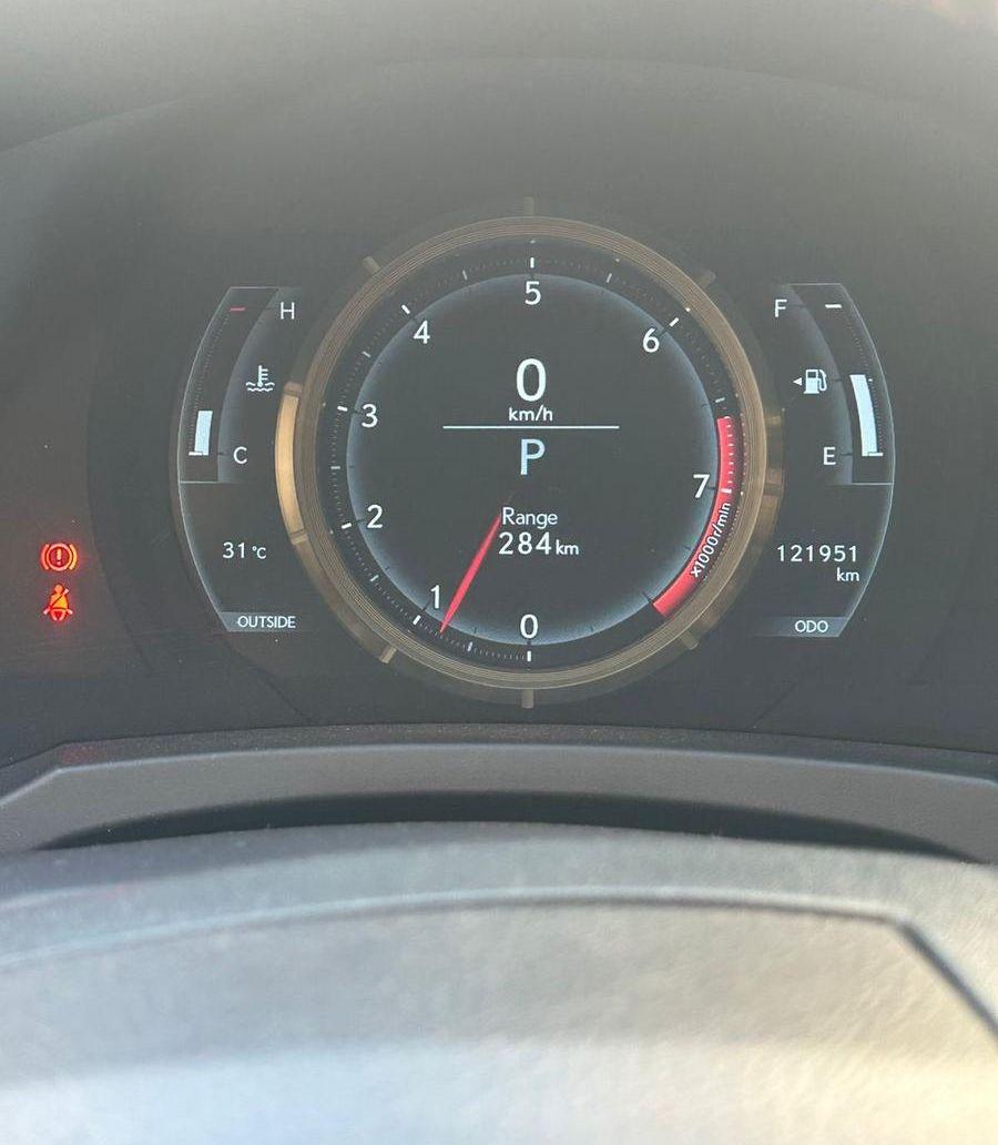 لكزس rc350 F