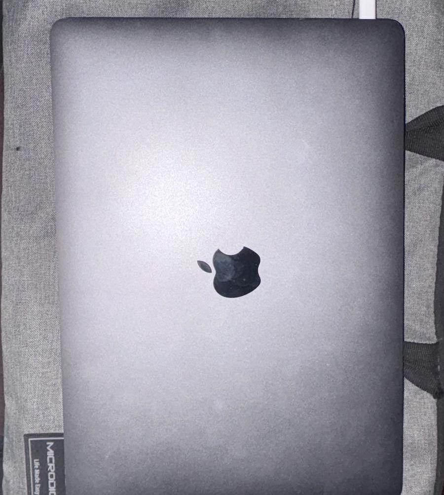 لاب توب macbook