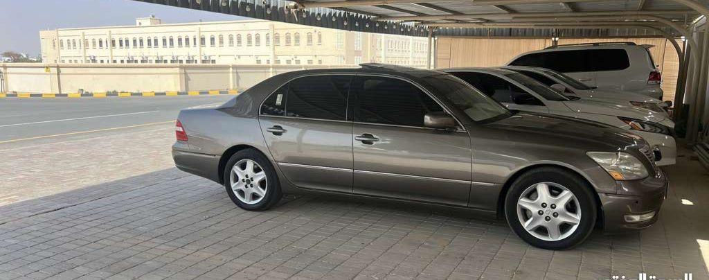 2005 لكزس LS