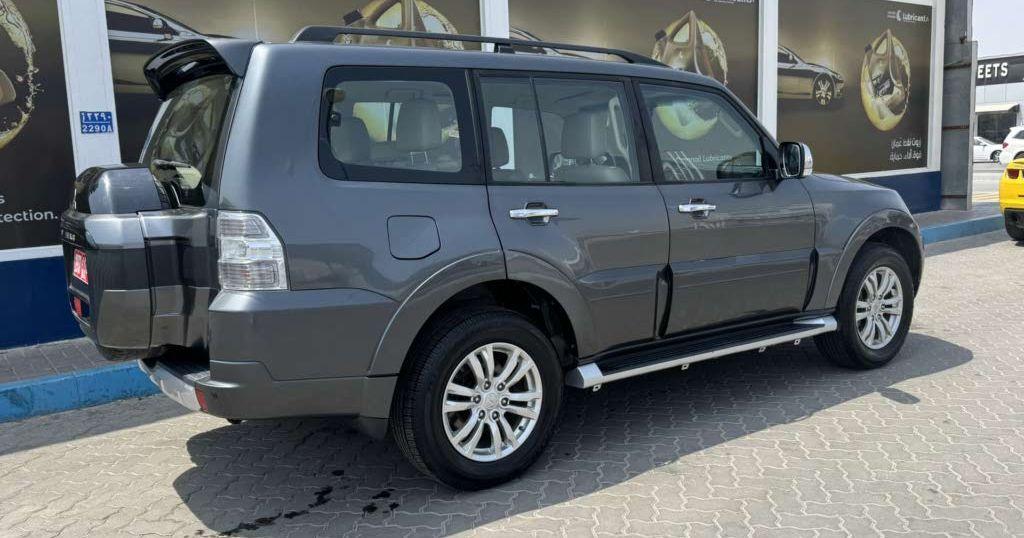 2017 ميتسوبيشي باجيرو