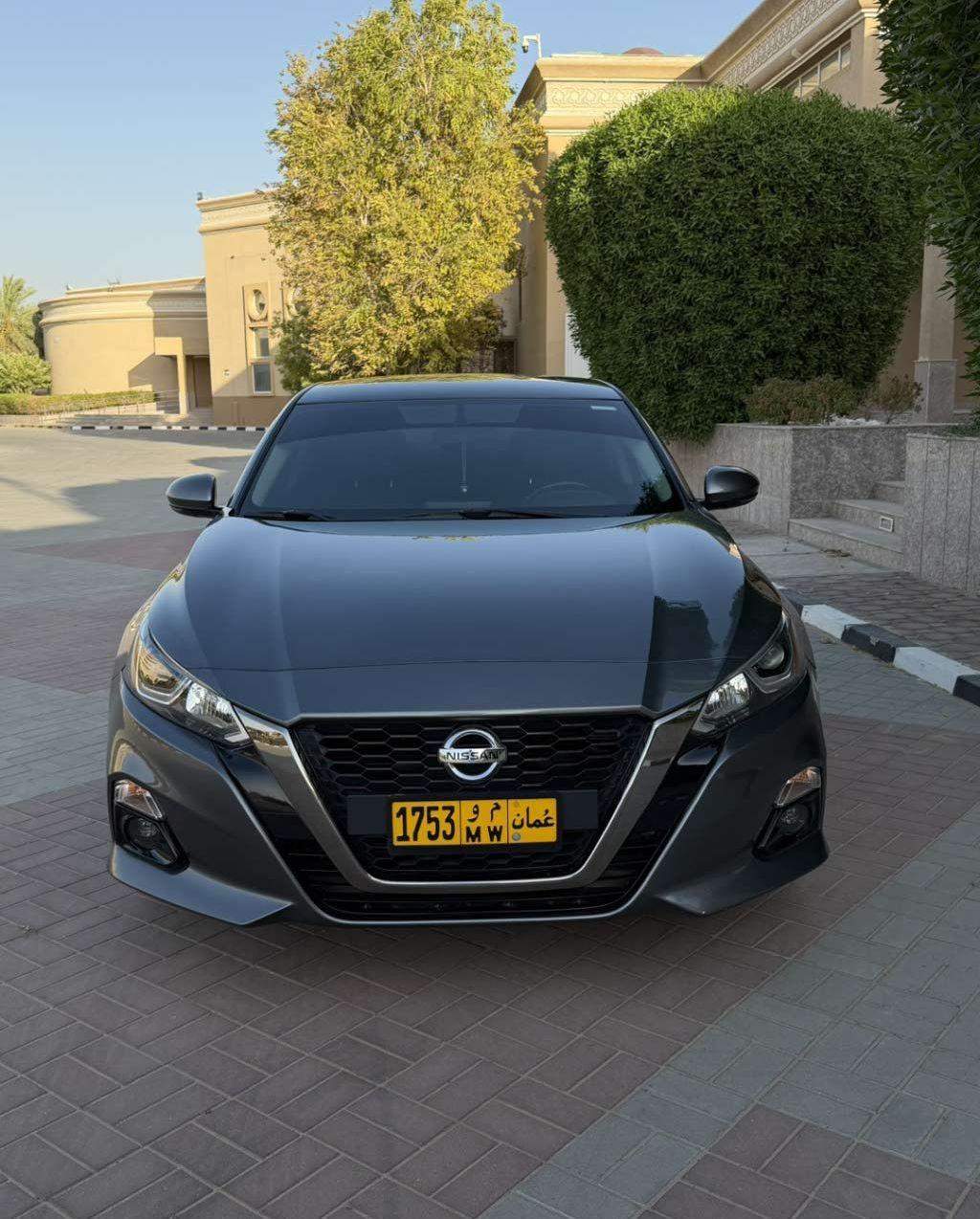 2019 نيسان التيما