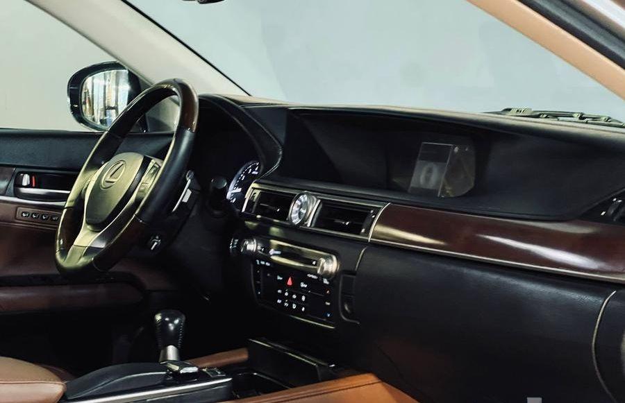 لكزس GS350 2015