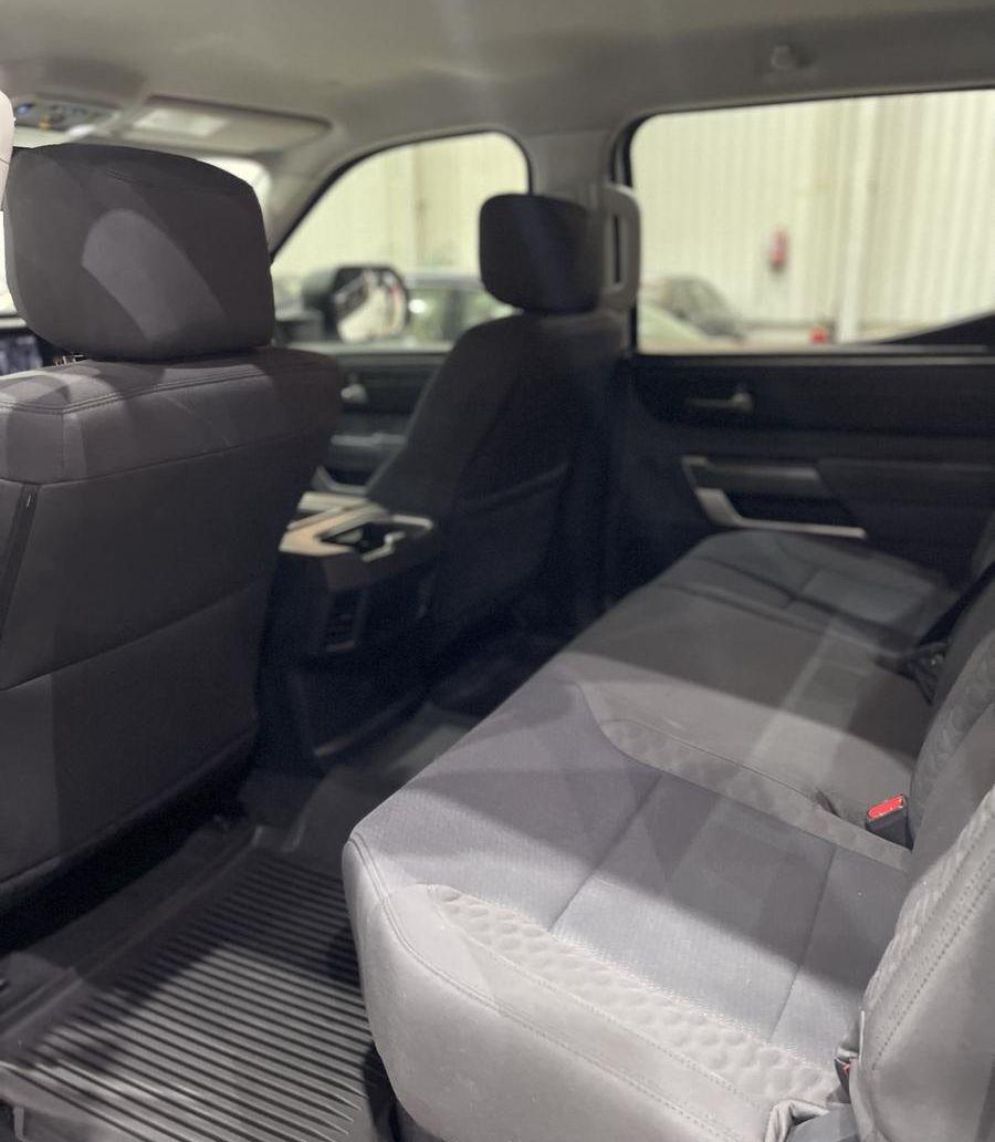 تندرا محرك بنزين