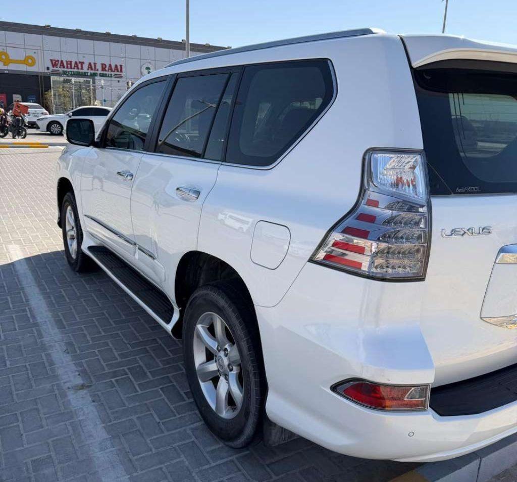 2017 لكزس GX