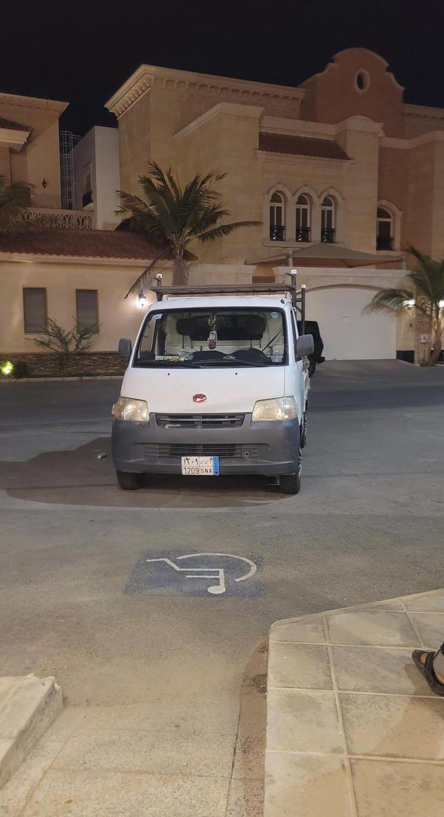 دباب توصيل الحمدانيه