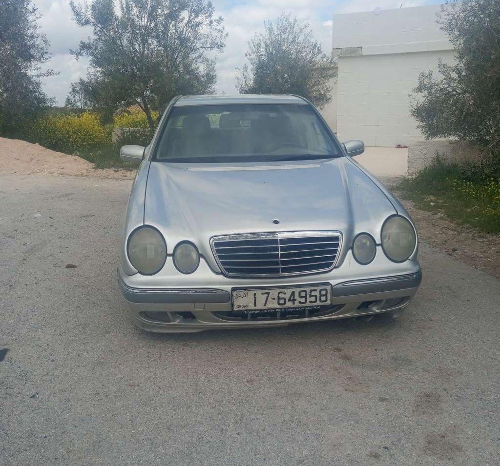 2000, مرسيدس بنز,