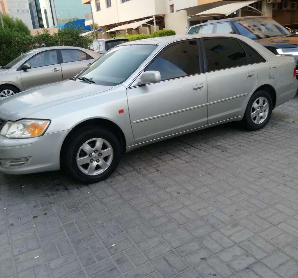 2004 تويوتا افالون