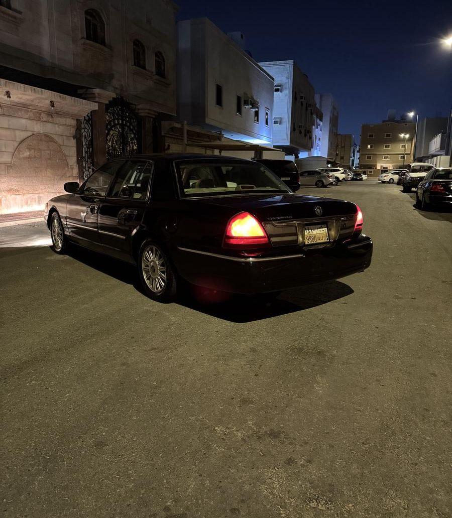 فورد ماركيز 2010