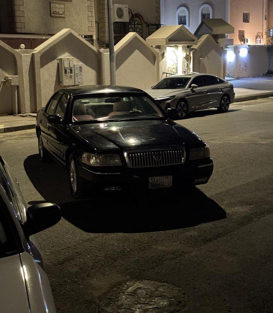 فورد ماركيز 2010