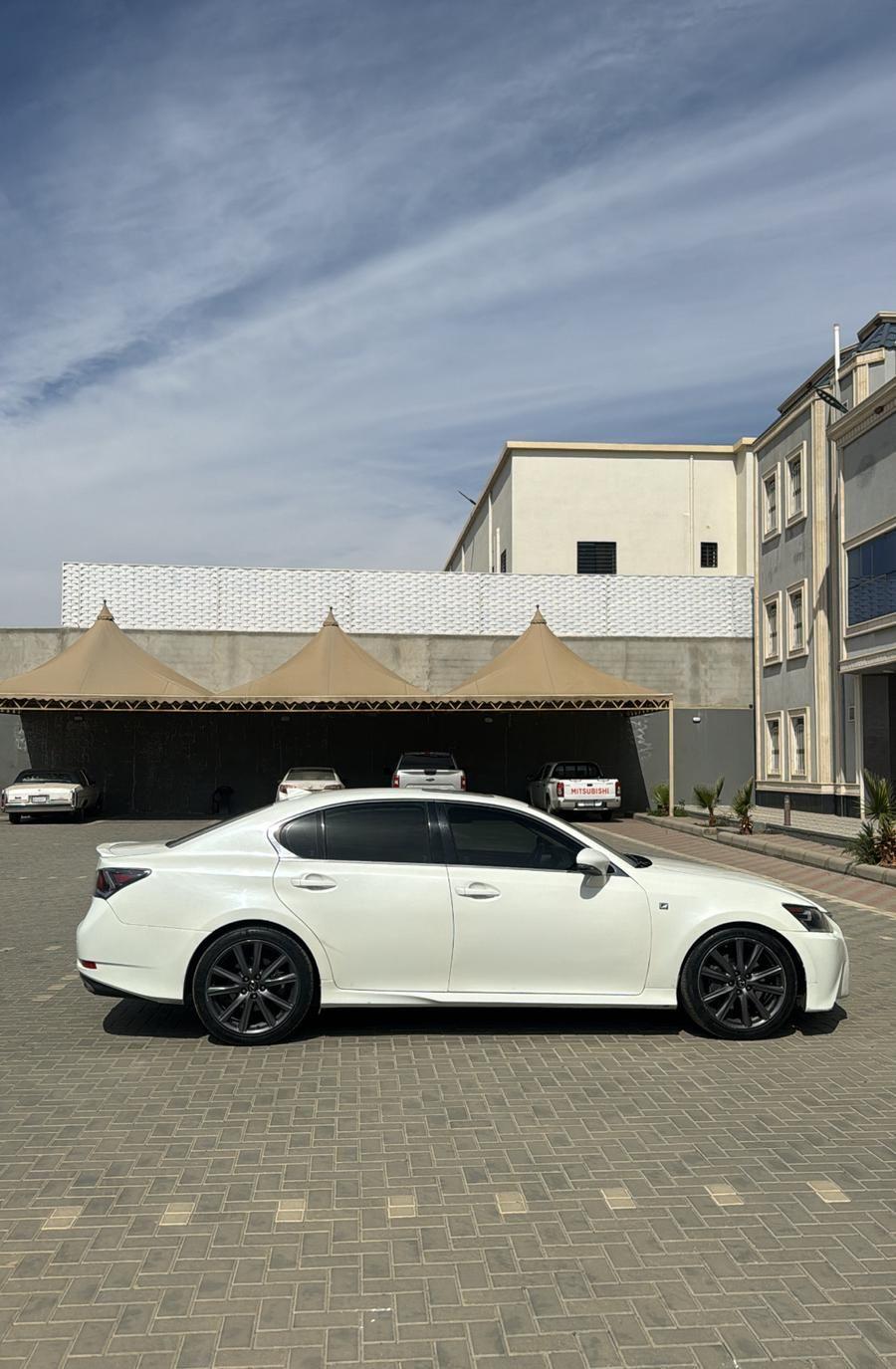 لكزس GS350 2015