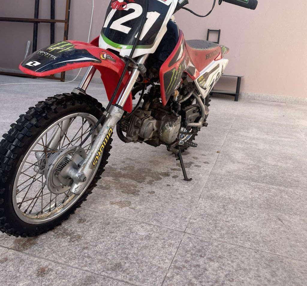 2005 هوندا CRF150F