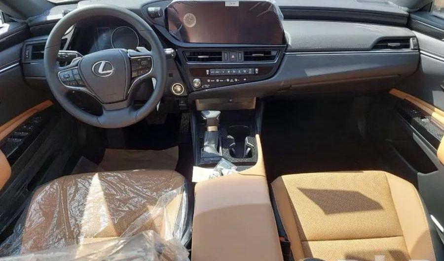 لكزس ES 250