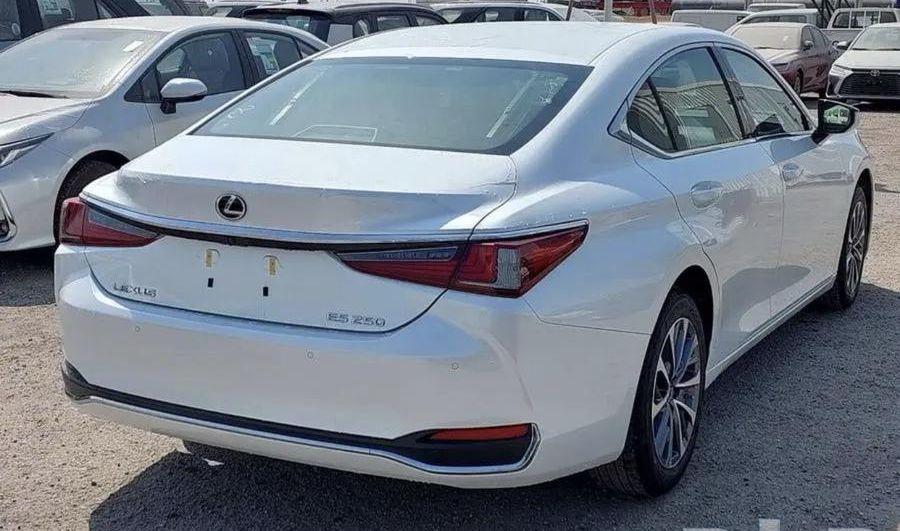 لكزس ES 250
