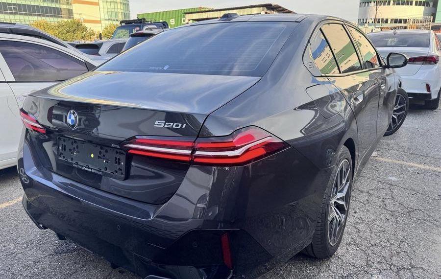 BMW 520i Mkit