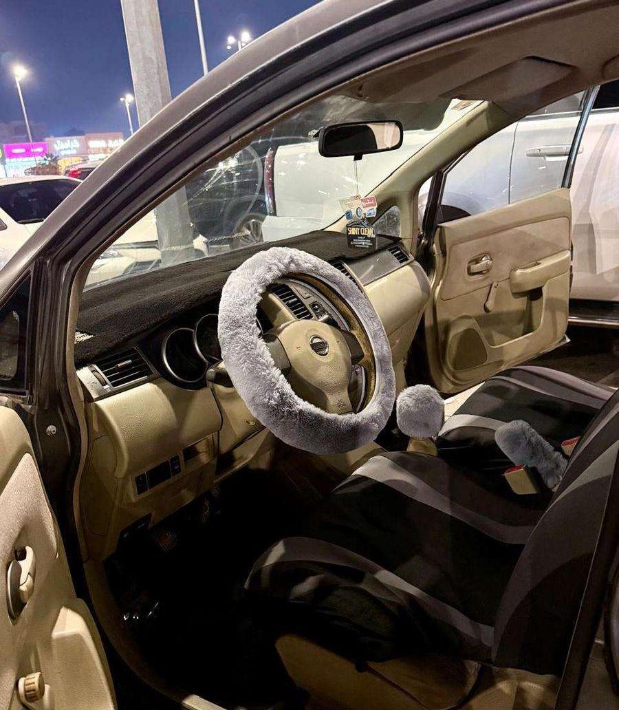 نيسان تيدا 2007
