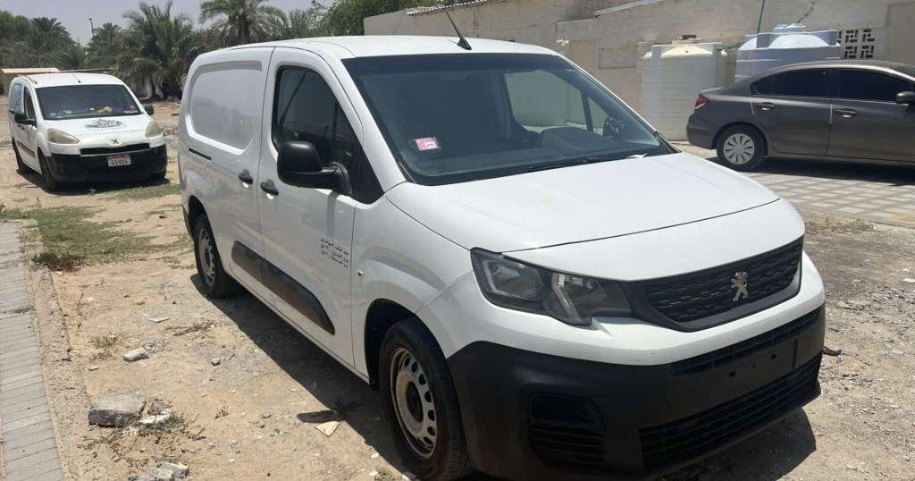 2020 بيجو بارتنر