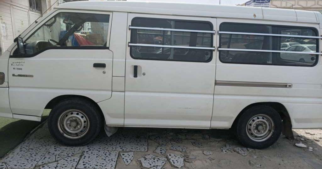 2013 ميتسوبيشي L200