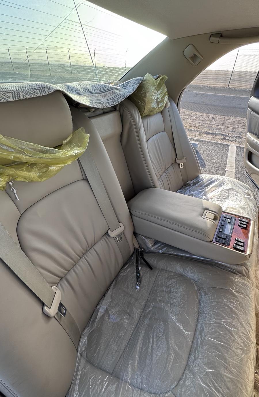 لكزس LS400 1999
