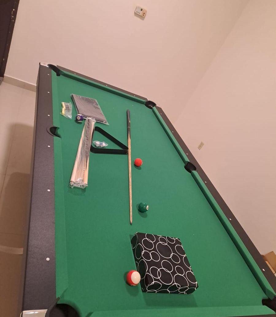 طاولات بلياردو تنس