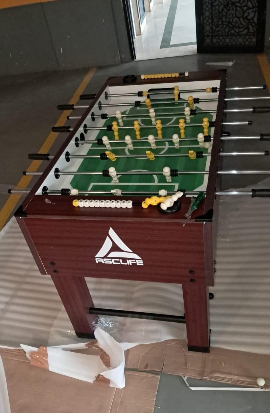 طاولات بلياردو تنس