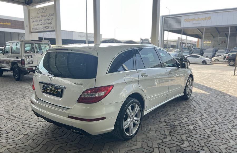 مرسيدس R350. 2013