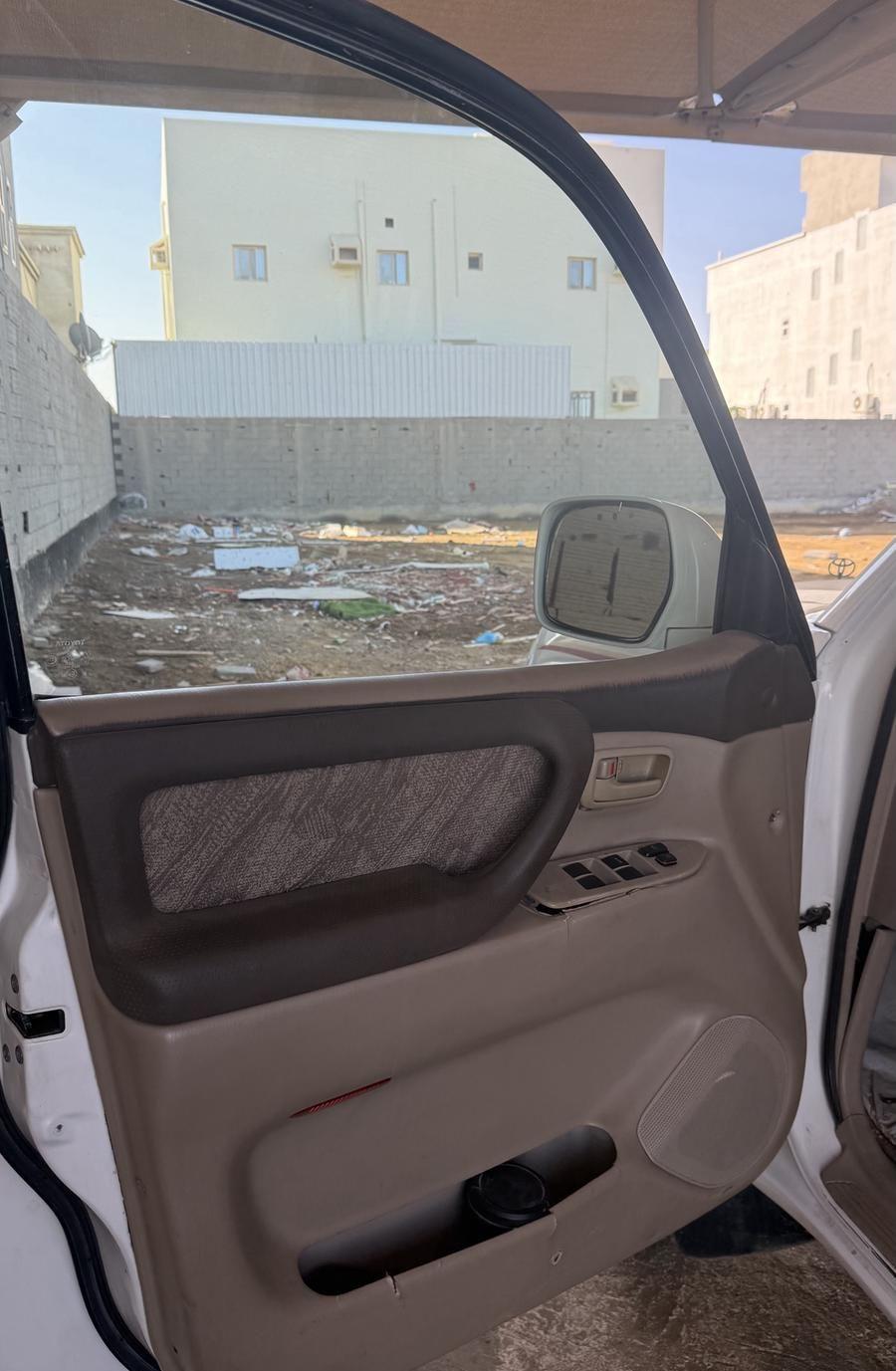 لاندكروزر 98
