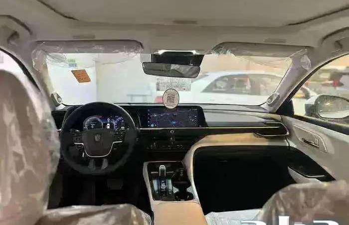 كراون بريميوم موديل