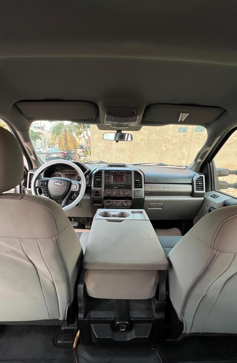 فورد F350 نظيفة