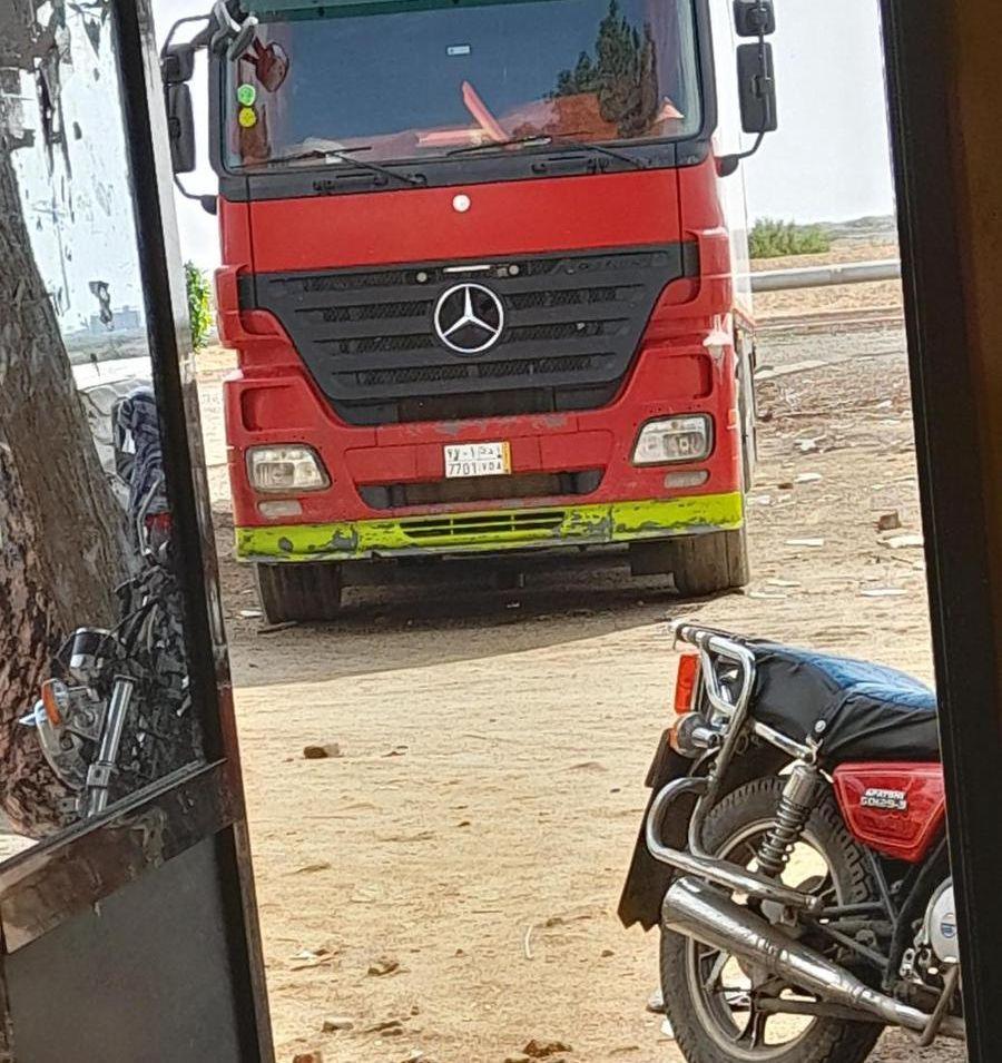 راس تريلا مرسيدس
