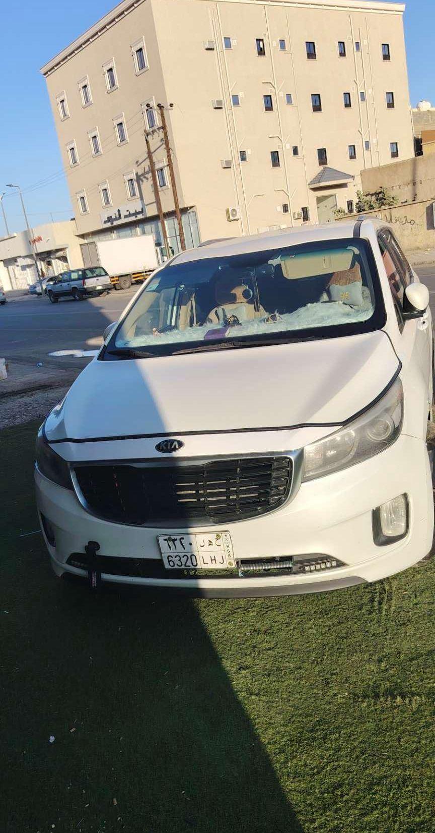 كيا كرنفال 2016