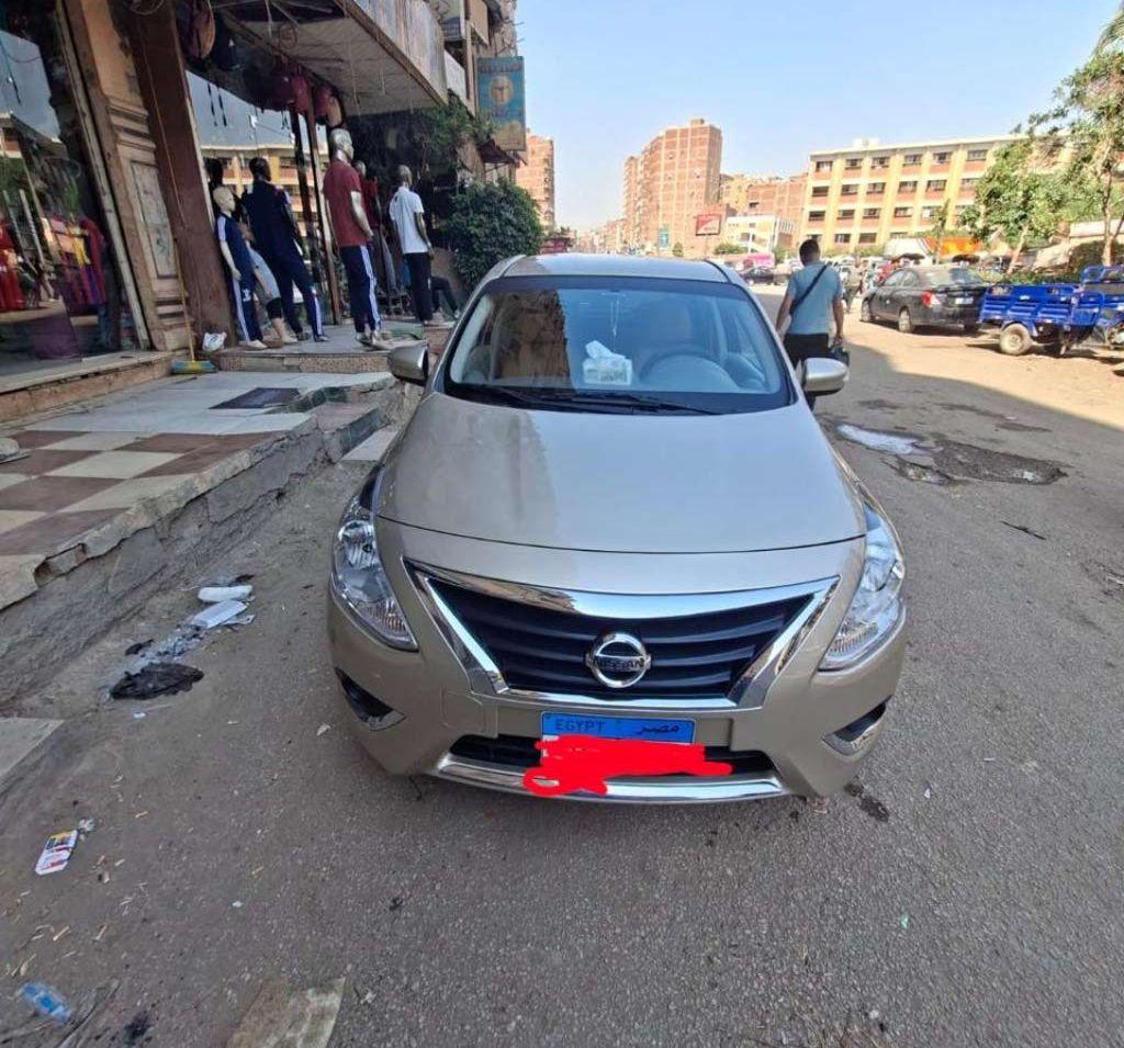 2014 نيسان صني