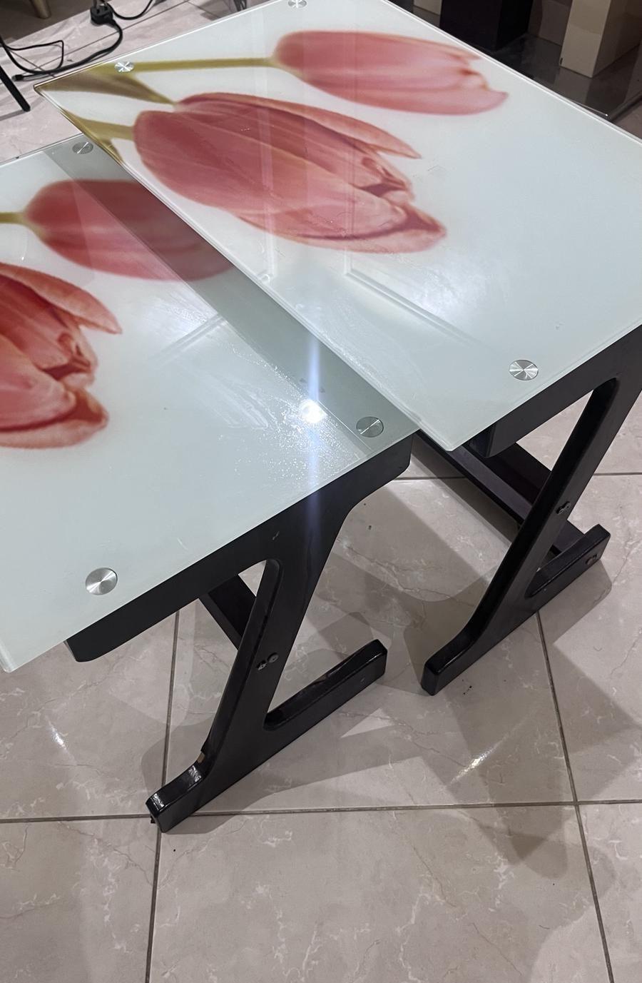 طاولات تقديم