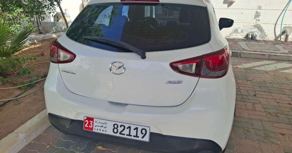 2012 مازدا 2