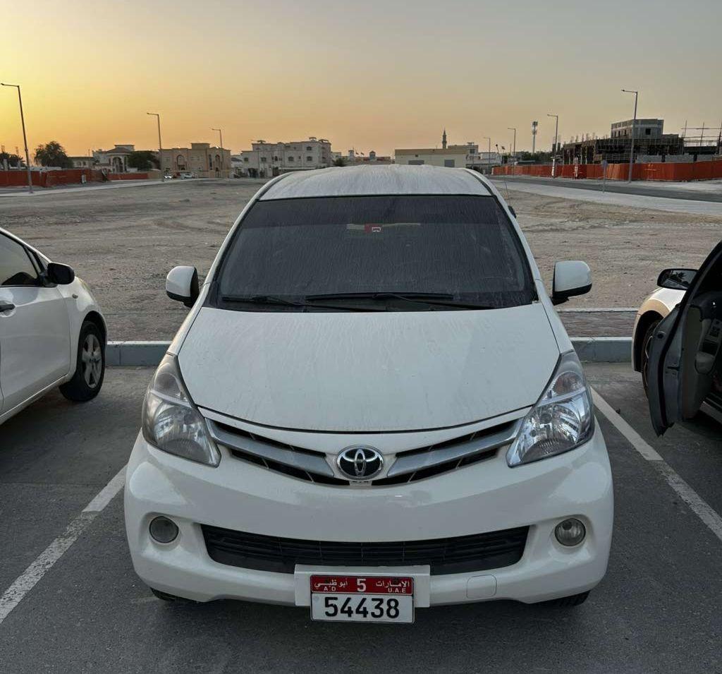 2016 تويوتا افانزا