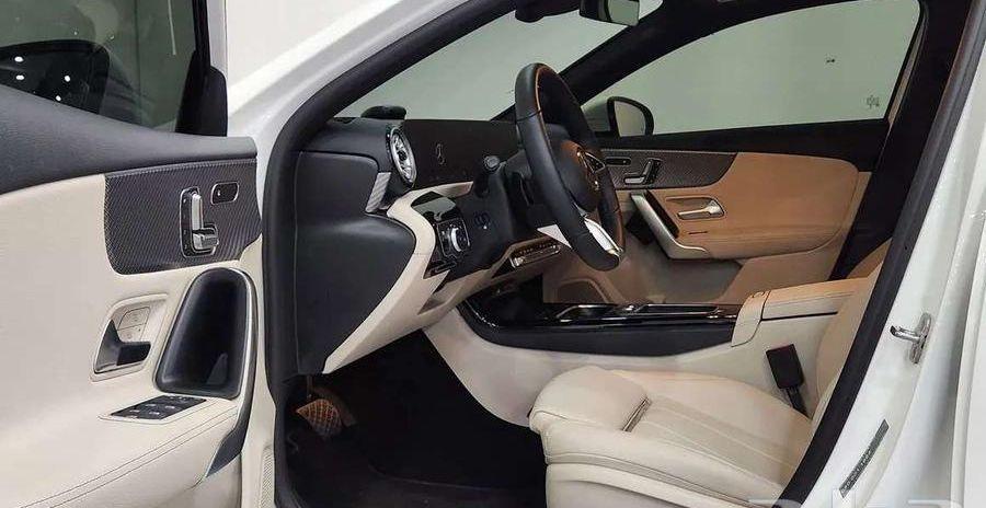 مرسيدس-A220 الممشى 6460