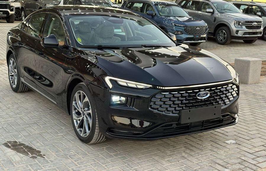 فورد تورس امبيانتنى