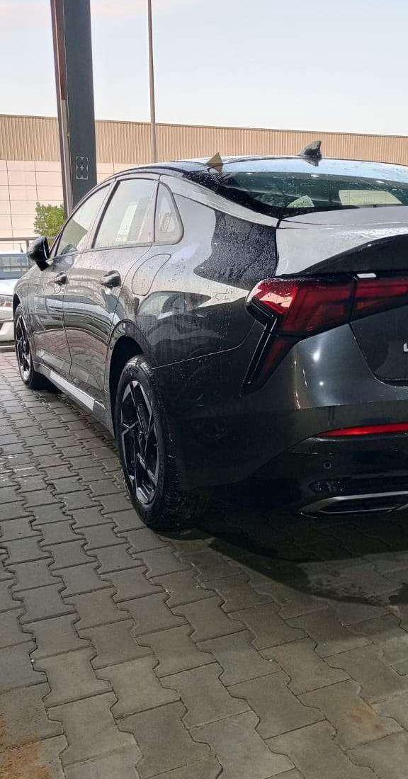 كيا كي 5