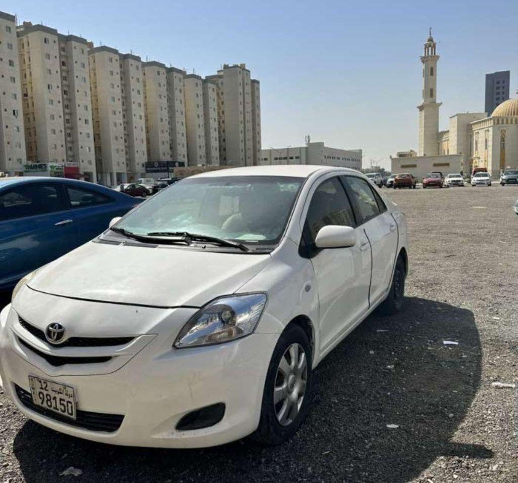 2013 تويوتا يارس