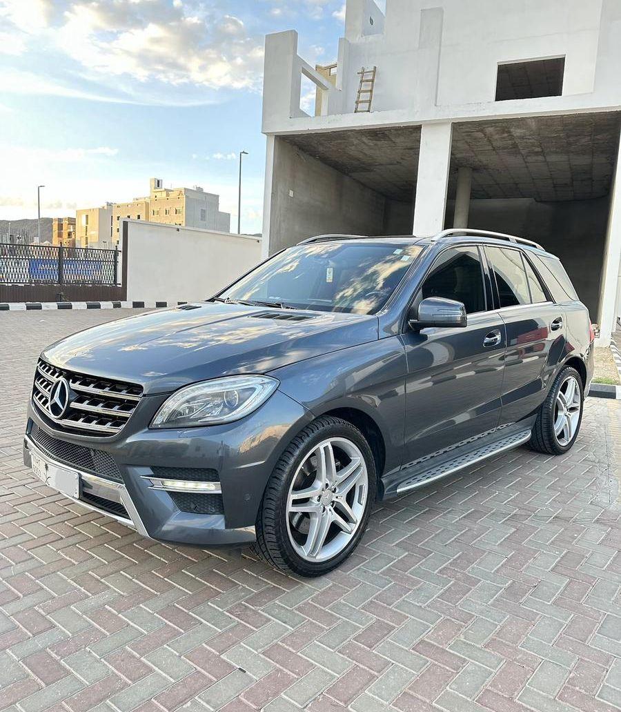 مرسيدس ML 500.