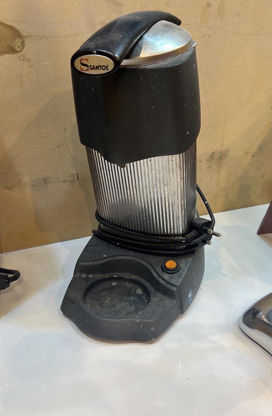 معدات مطعم سخان