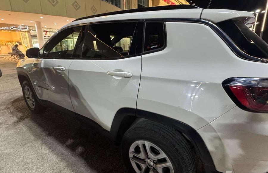 جيب كومباس Jeep
