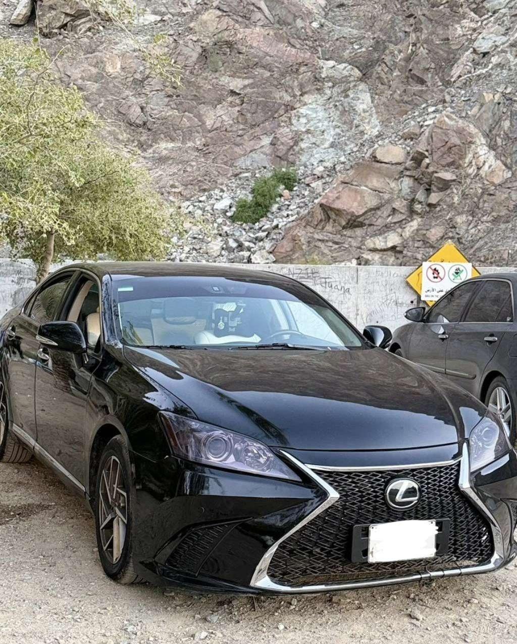 2011 لكزس ES