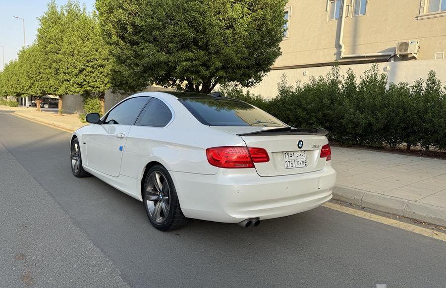 BMW 325 كوبيه