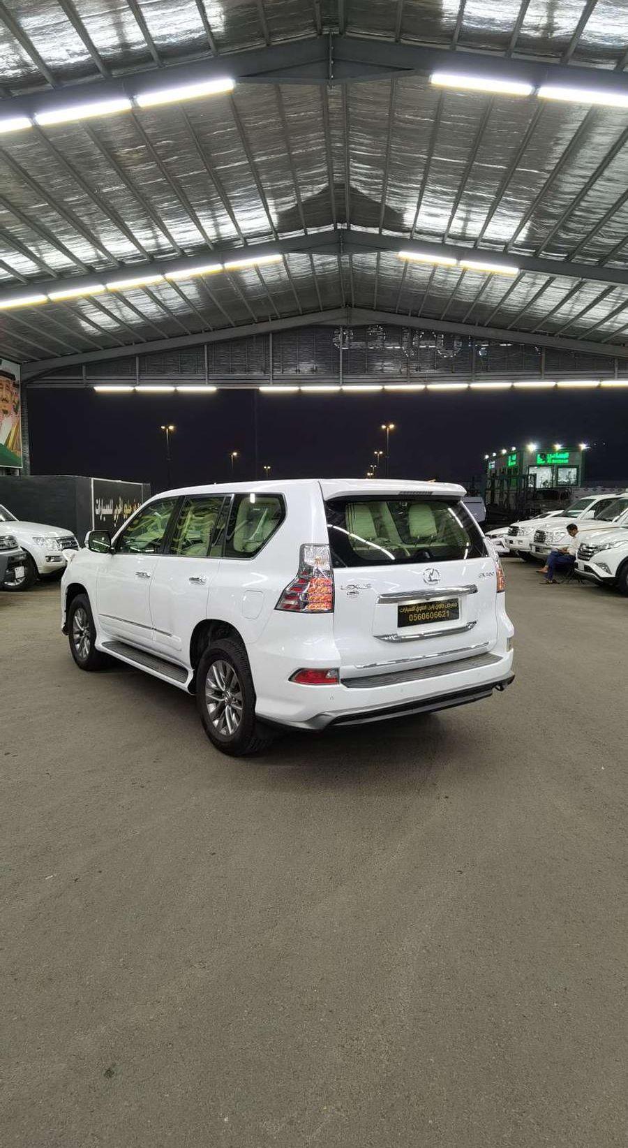 لكزس GX460 الموديل