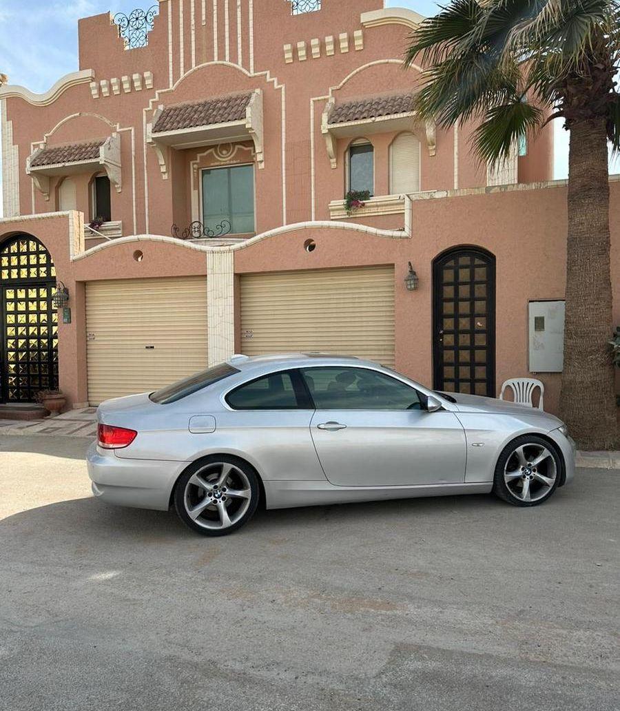 BMW بي ام