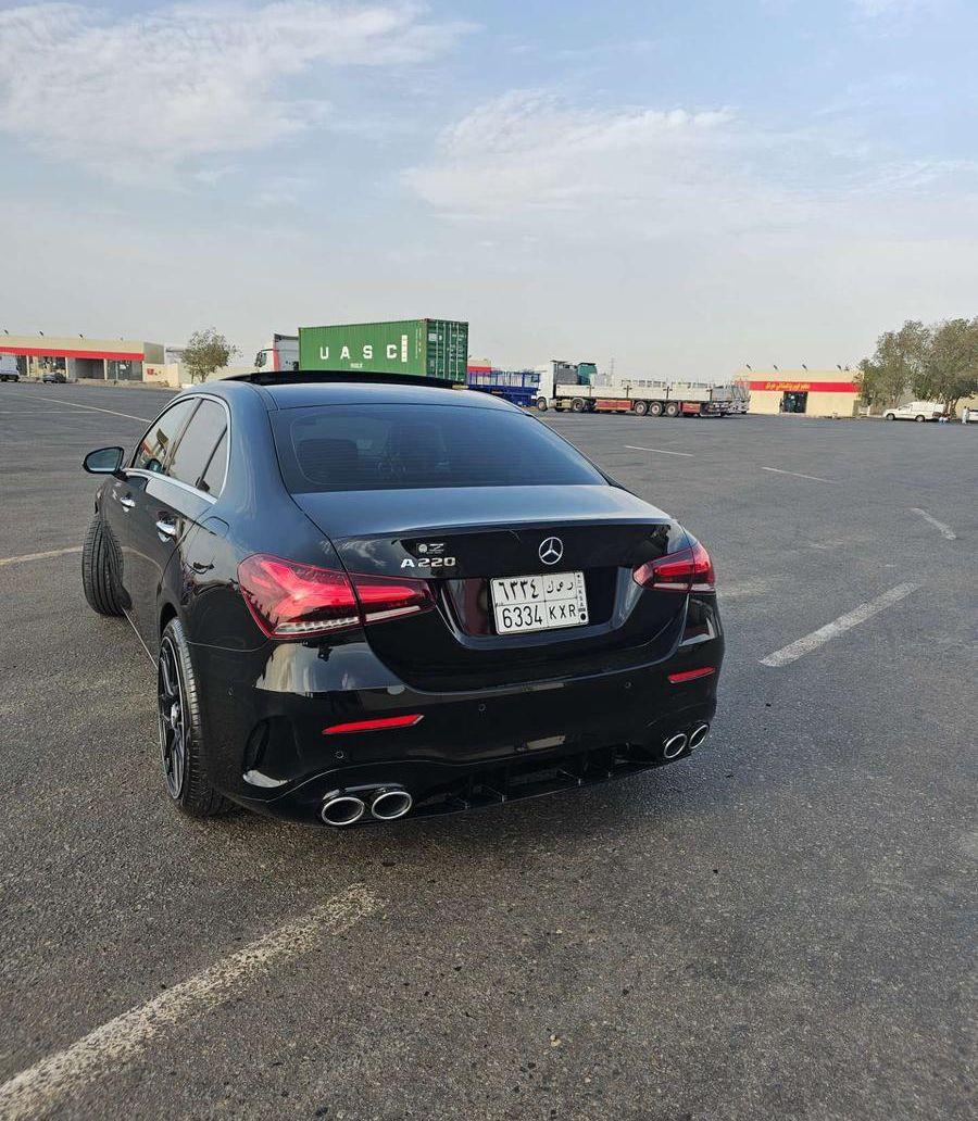 مرسيدس A 220