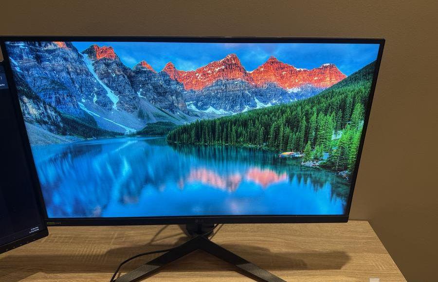 LG 27GP850-B UltraGear